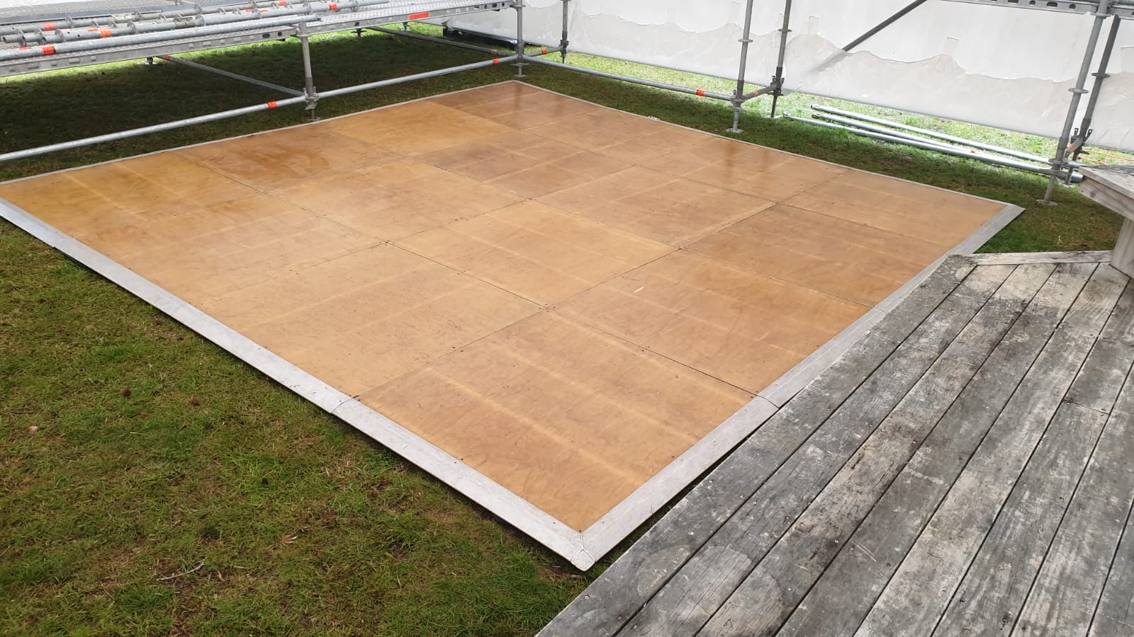 Wood dance floor rental hotsell